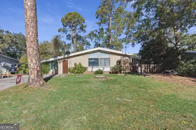 2111 Clairmont Lane, Brunswick, GA 31520 - Photo 1