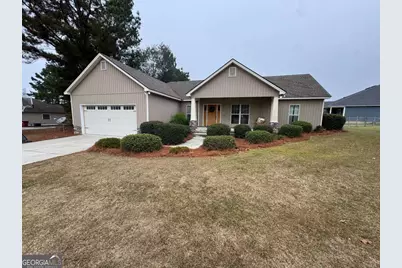 131 Oak Point Avenue, Tifton, GA 31793 - Photo 1