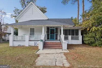 9 Broad Street, Statesboro, GA 30458 - Photo 1