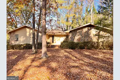 110 Canterbury Lane, Fayetteville, GA 30215 - Photo 1