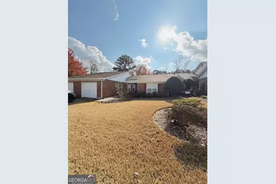 225 Monmouth Drive, Fayetteville, GA 30214 - Photo 1