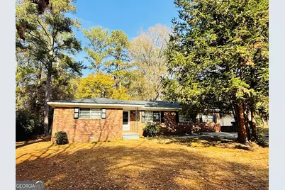 318 W Bonnell Street, Oxford, GA 30054 - Photo 1