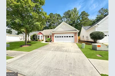 137 Alessie Drive, Newnan, GA 30263 - Photo 1