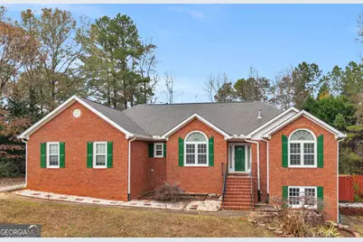 124 Crown Walk, McDonough, GA 30253 - Photo 1
