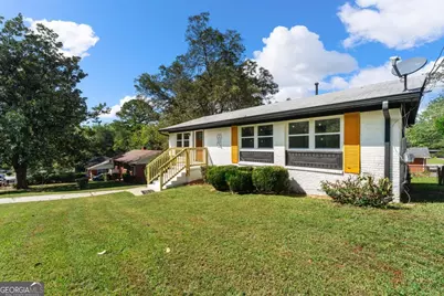 3981 Rutgers Drive SW, Atlanta, GA 30331 - Photo 1