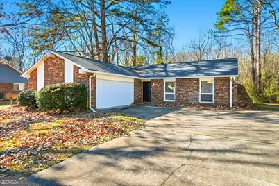 3250 Valley Bend Road, South Fulton, GA 30349 - Photo 1
