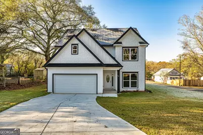 142 Arnco 3rd Street, Newnan, GA 30263 - Photo 1