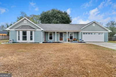 102 Westfield Drive, Warner Robins, GA 31093 - Photo 1