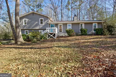 50 Hearthstone Drive E, Newnan, GA 30263 - Photo 1