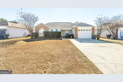 212 Tyson Glen Drive, Warner Robins, GA 31088 - Photo 1