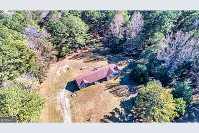276 Lee Thompson Road, Moreland, GA 30259 - Photo 1