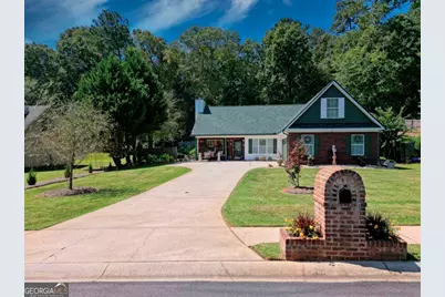 100 Glenview Drive, Griffin, GA 30224 - Photo 1