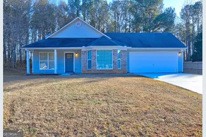 17 Carey Court, Grantville, GA 30220 - Photo 1