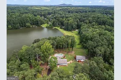 1673 Clearview Drive NW, Acworth, GA 30102 - Photo 1