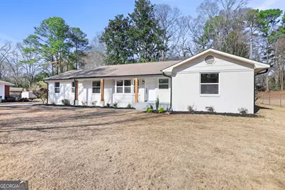 404 Taliaferro Drive, Hogansville, GA 30230 - Photo 1