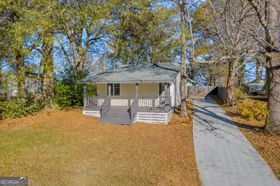145 E Oak Street, Lawrenceville, GA 30046 - Photo 1