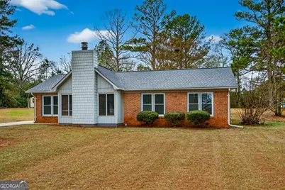 107 N Barnard Avenue, Lagrange, GA 30241 - Photo 1