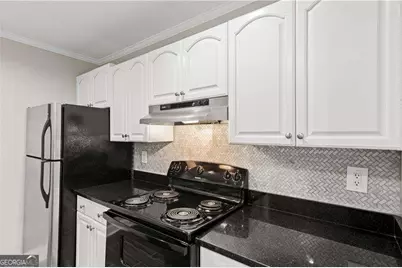 3655 Habersham Road NE #A108, Atlanta, GA 30305 - Photo 5