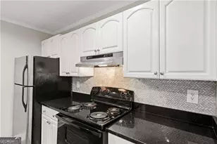 3655 Habersham Rd NE, Atlanta, GA 30305 - Photo 5