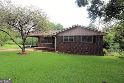 156 Deacon J Simmons Road SW, Milledgeville, GA 31061 - Photo 1