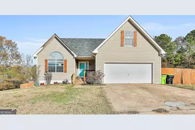 128 Calico Loop, Grantville, GA 30220 - Photo 1