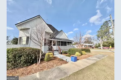 49 N Gill Street, Hazlehurst, GA 31539 - Photo 1