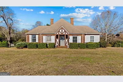 104 W 3rd Avenue, Buena Vista, GA 31803 - Photo 1