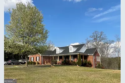 637 Lakeview Drive, Newborn, GA 30056 - Photo 1