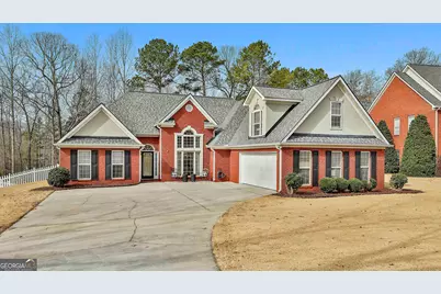 140 Wentworth Way, Newnan, GA 30265 - Photo 1