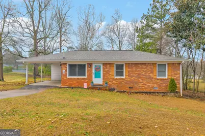 94 Hillcrest Street, Commerce, GA 30529 - Photo 1