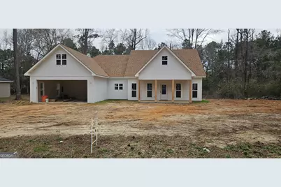 131 Redwood Drive, Cochran, GA 31014 - Photo 1