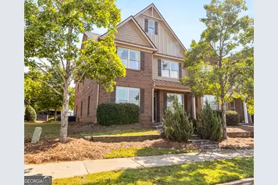 123 Red Maple Drive, Athens, GA 30606 - Photo 1