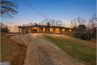 820 Collier Road, Toccoa, GA 30577 - Photo 1