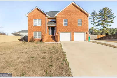 303 Rose Pointe Court, Bonaire, GA 31005 - Photo 1