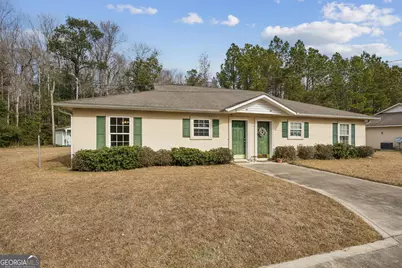 601 E Lawnwood Avenue, Kingsland, GA 31548 - Photo 1