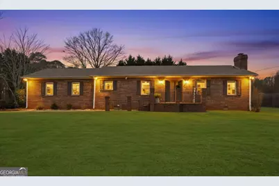 727 William Street, Dacula, GA 30019 - Photo 1