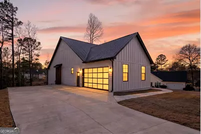 211 Lake Chase Drive N, Griffin, GA 30224 - Photo 1