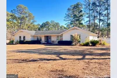 108 Worth Street, Jesup, GA 31545 - Photo 1