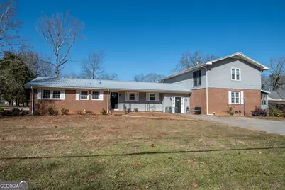 110 Lakeview Drive, Winterville, GA 30683 - Photo 1