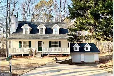 5851 Swan Walk, Sugar Hill, GA 30518 - Photo 1