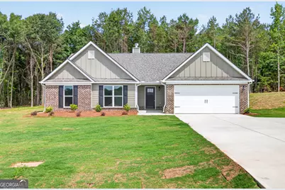206 Airport Road #11, Canon, GA 30520 - Photo 1