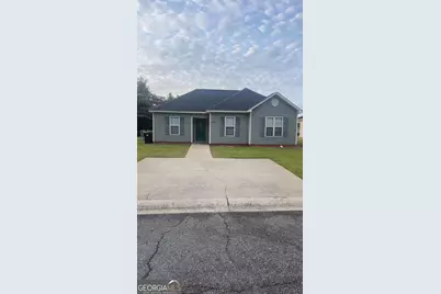405 Dunmurry Place, Warner Robins, GA 31093 - Photo 1