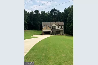 301 Hickory Hills Drive, Newnan, GA 30263 - Photo 1