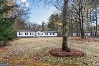 138 Clopton Drive, Eatonton, GA 31024 - Photo 1