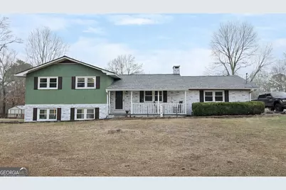 100 Woodlake Drive, Chatsworth, GA 30705 - Photo 1