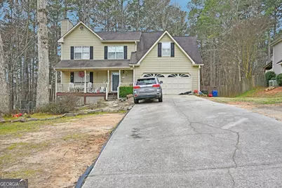 2200 Emerald Drive, Loganville, GA 30052 - Photo 1