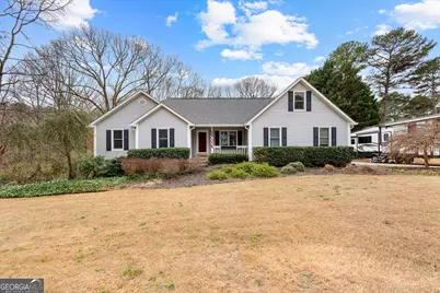 27 Strathmore Drive, Sharpsburg, GA 30277 - Photo 1