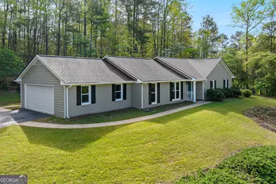 40 River Point Drive, Lagrange, GA 30240 - Photo 1