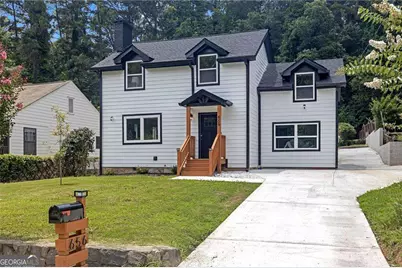 656 S Elizabeth Place NW, Atlanta, GA 30318 - Photo 1