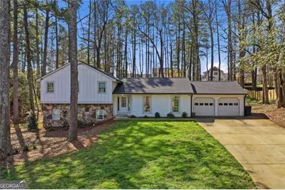 1562 Hillhaven Drive, Marietta, GA 30062 - Photo 1